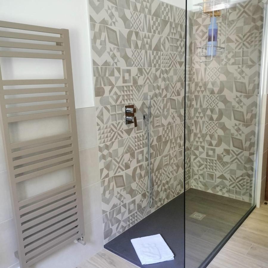 Casavacanze Sottocolle Valmorea ภายนอก รูปภาพ